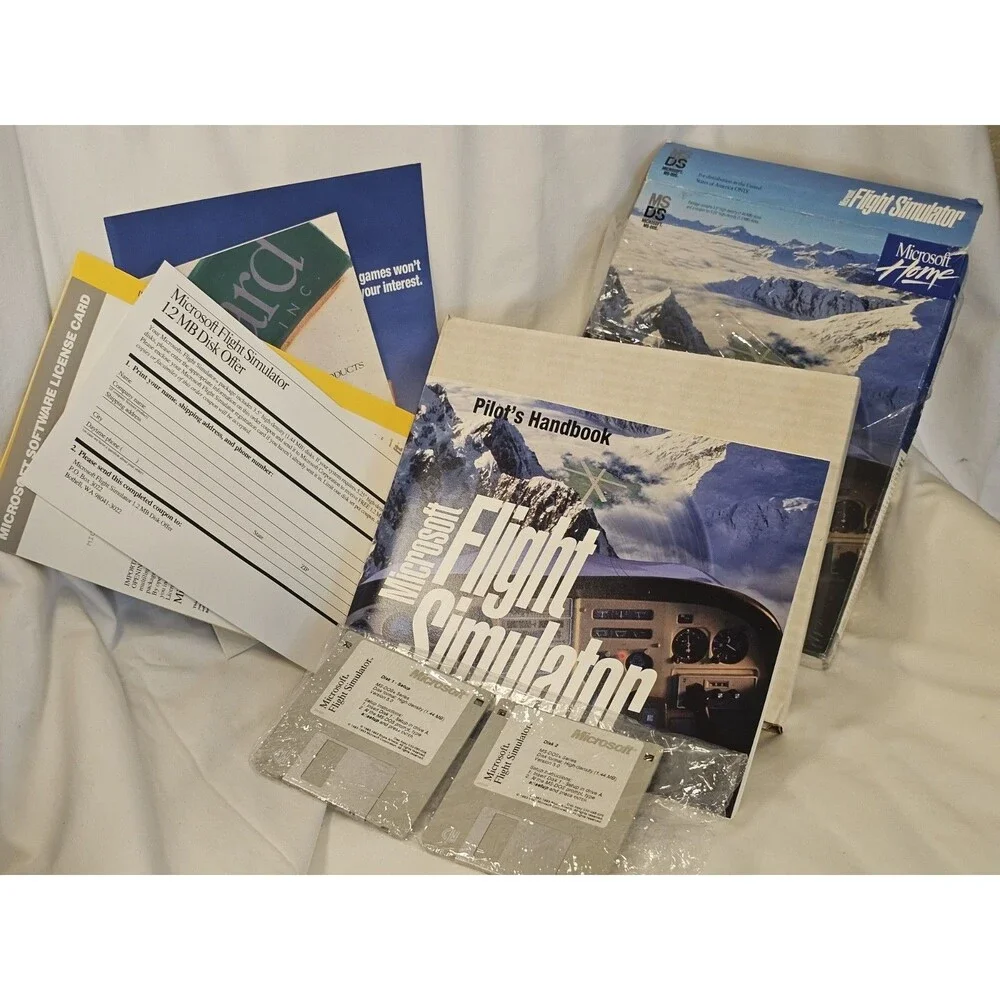 Vintage 1993 Microsoft Home Flight Simulator Computer Prgram W/ Manual